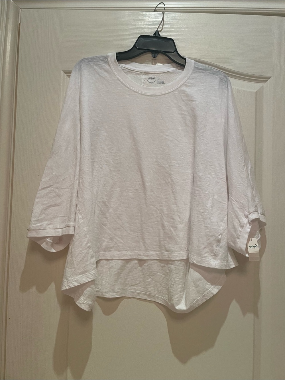 NWT Aerie White Relaxed High-Low Crewneck Long Sleeve Top